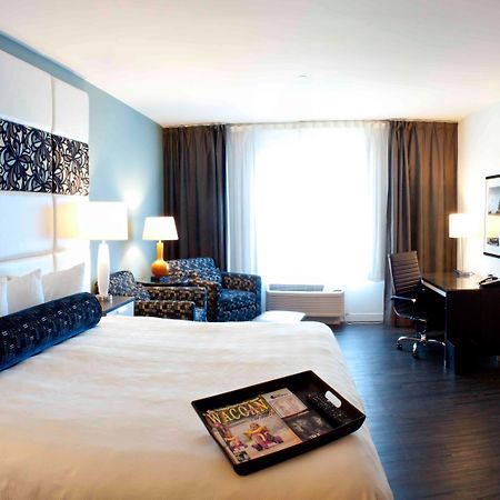 Hotel Indigo Waco By Ihg Экстерьер фото